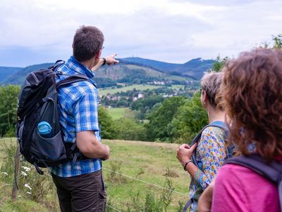 Ausblick auf den Großen Inselsberg von der Deysingslust in Bad Tabarz (Inselsbergregion) im Thüringer Wald