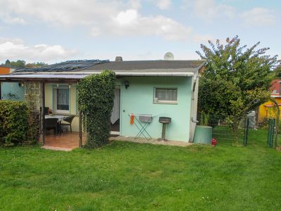 Außenansicht mit Garten vom Ferienhaus Best in Friedrichroda (Thüringer Wald in der Inselsbergregion)