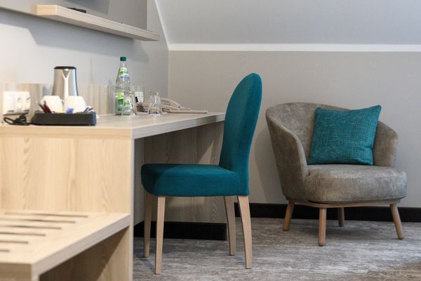 Sitzecke im Superior Zimmer im Best Western Hotel Erfurt-Apfelstädt in Apfelstädt (Thüringer Burgenland Drei Gleichen).