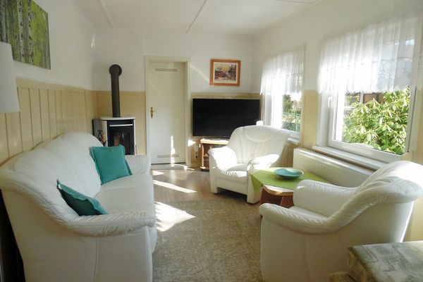 Das Ferien- und Landhaus „Sonnenblick“ in Bad Tabarz (Inselsbergregion) Wohnzimmer