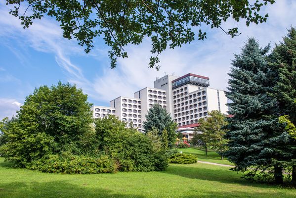 Außenansicht Ahorn Berghotel Friedrichroda in der Inselsbergregion im Thüringer Wald
