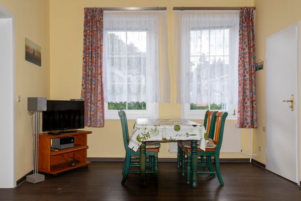 Villa Regina Ferienwohnung 2 Esszimmeransicht