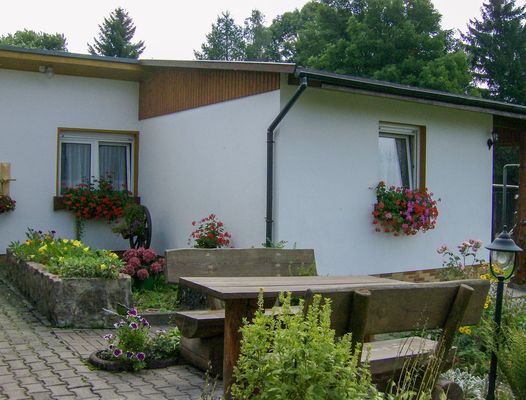 Außenansicht des Ferienhaus "Jägerhaus" in Tambach-Dietharz im Thüringer Wald (Talsperrenregion)