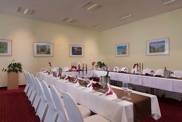 Raum Friedenstein Ahorn Berghotel Friedrichroda in der Inselsbergregion im Thüringer Wald