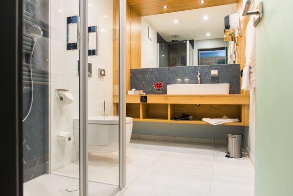 Badezimmer Aktivhotel Inselsberg in Bad Tabarz (Inselsbergregion) nahe Lauchagrund