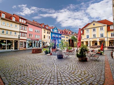 Unterwegs auf der Thüringer Städtekette, in der Innenstadt Gotha auf dem Buttermarkt