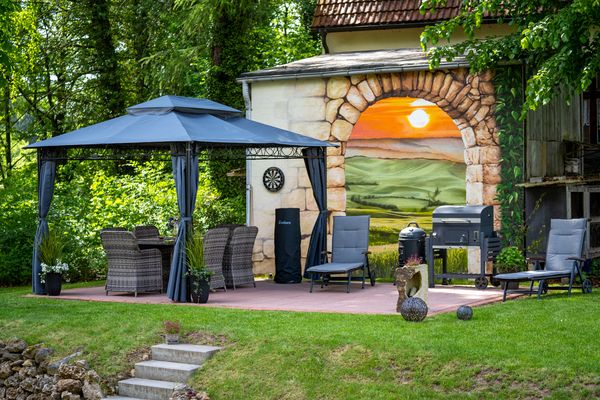 Traumferienwohnungen Georgenthal Garten 4