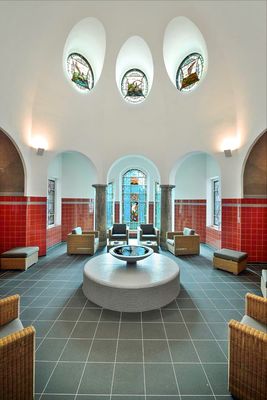 Aufenthaltsbereich im Jugendstil im Stadt-Bad in Gotha